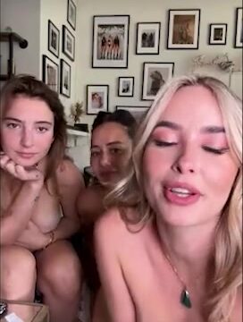 lexicgoldberg onlyfans leaked – Nude stream with Friends / Hot !