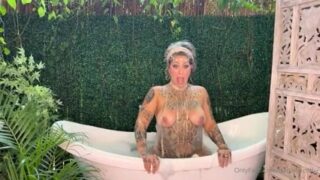 danielle colby onlyfans leak – Naked in Bath Teaser Video