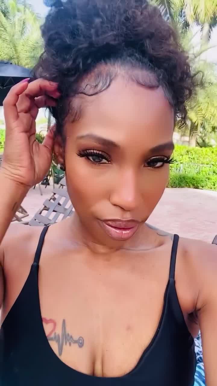 jamie king/christmasbabie305 Onlyfans Leaks – Naked Big Tits