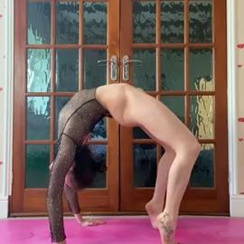 BeachYogaGirl Yoga In Transparent Dress