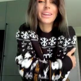 Siv Nerdal flashing