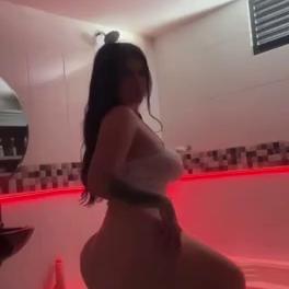 Natalia Hoyos – Undressing Naked And Toying Pussy with Dildo