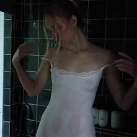 Caroline Zalog Teasing Naked in Bathtub