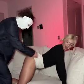 Sharna Beckman – Australian Blonde Slut Fucks Her Biggest Fan in POV