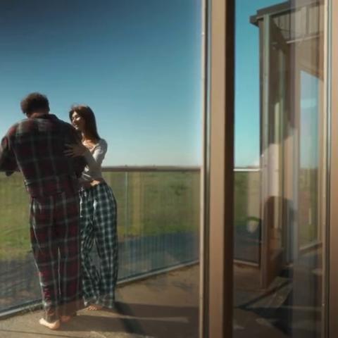 Anna Ralphs – Early Morning Sextape