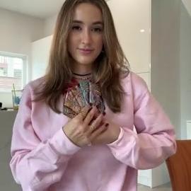 Natalie Roush – PPV Video in Momo Cosplay